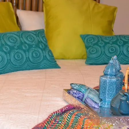 Ethnic Chic Resort 3*